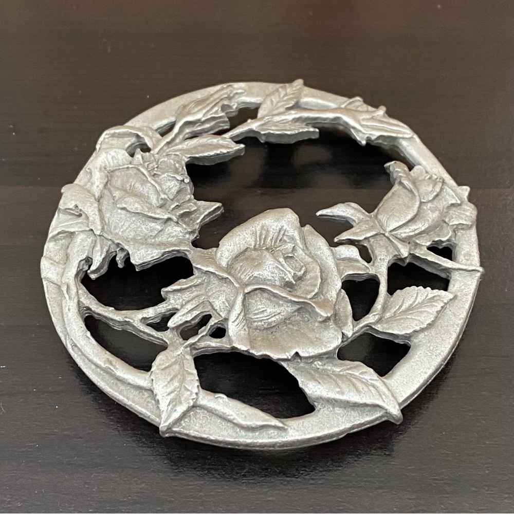 Vintage 1990 RAWCLIFFE Pewter Roses Flower Potpourri Candle Jar Topper Lid Cover